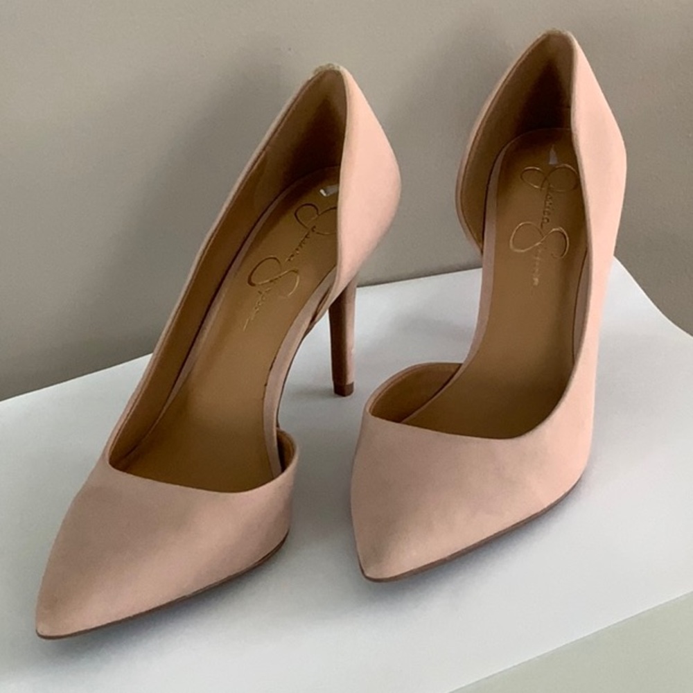 Jessica Simpson New Nude heels.